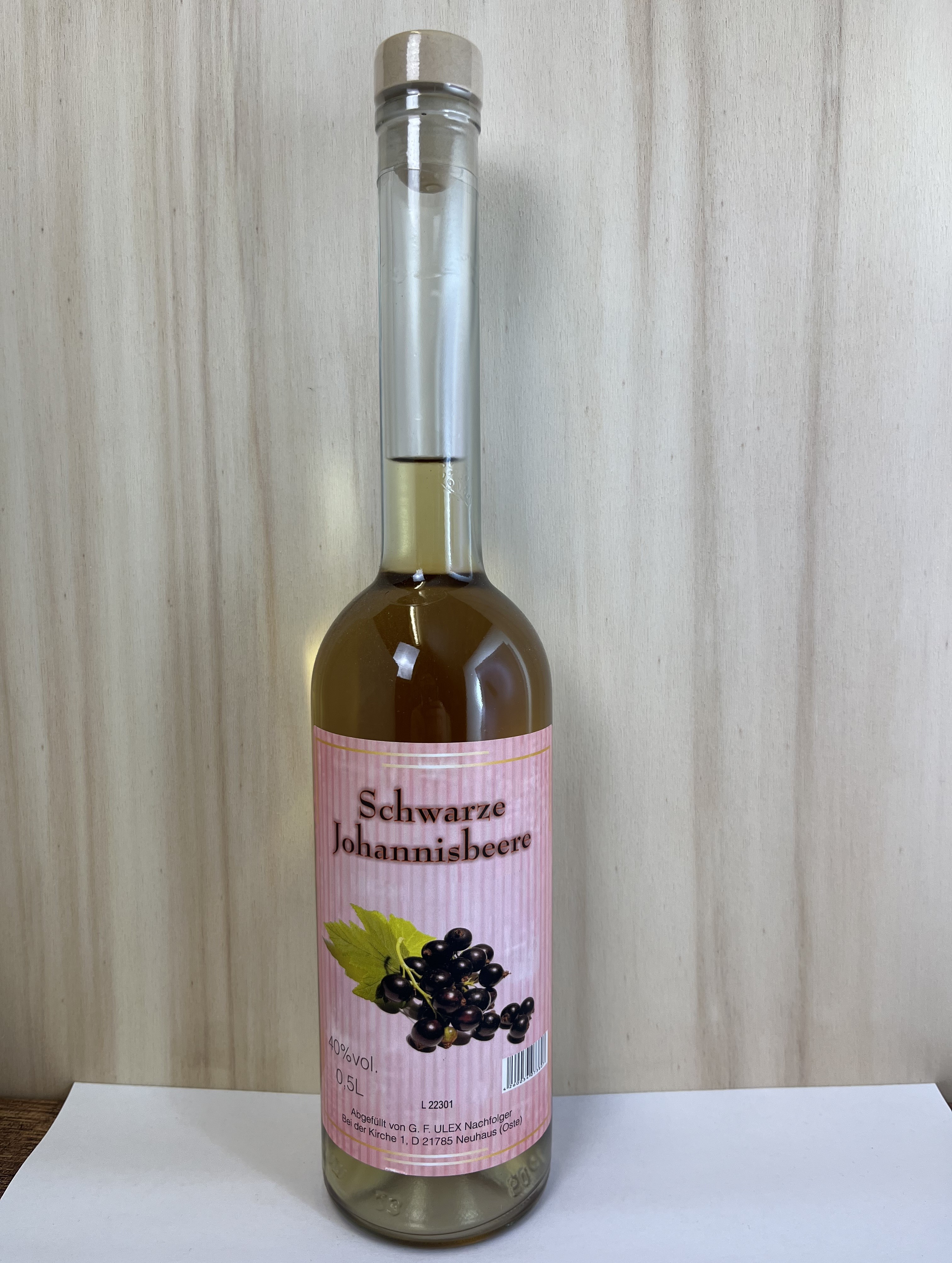 Schwarzer Johannisbeergeist 40%Vol. 500ml verlässt das Sortiment..
