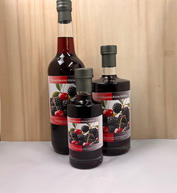 IMG_3160 Brombeere-Kirschlikör 20%Vol.