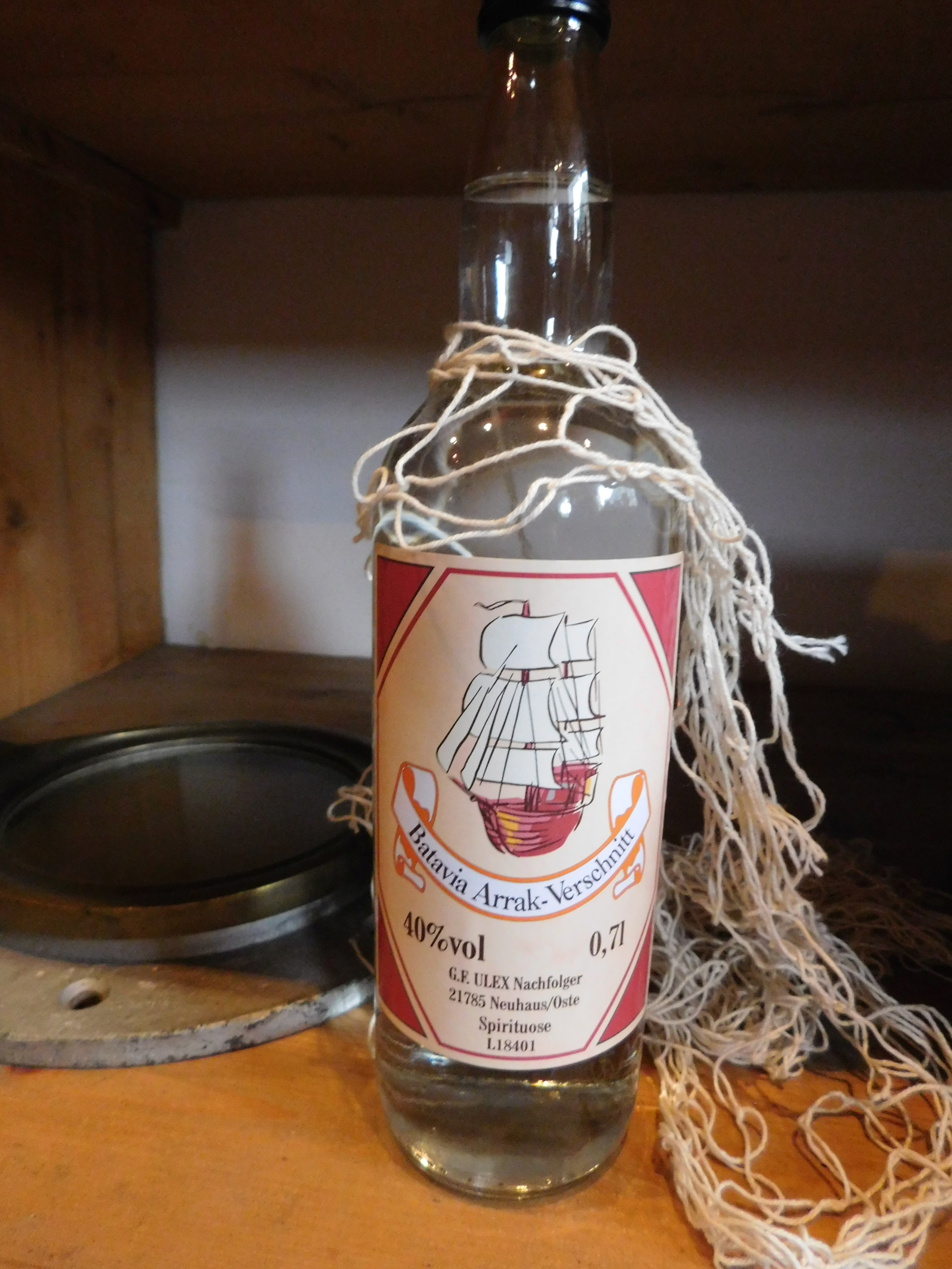 image048 Batavia-Arrak-Verschnitt, 40%vol. 700ml
