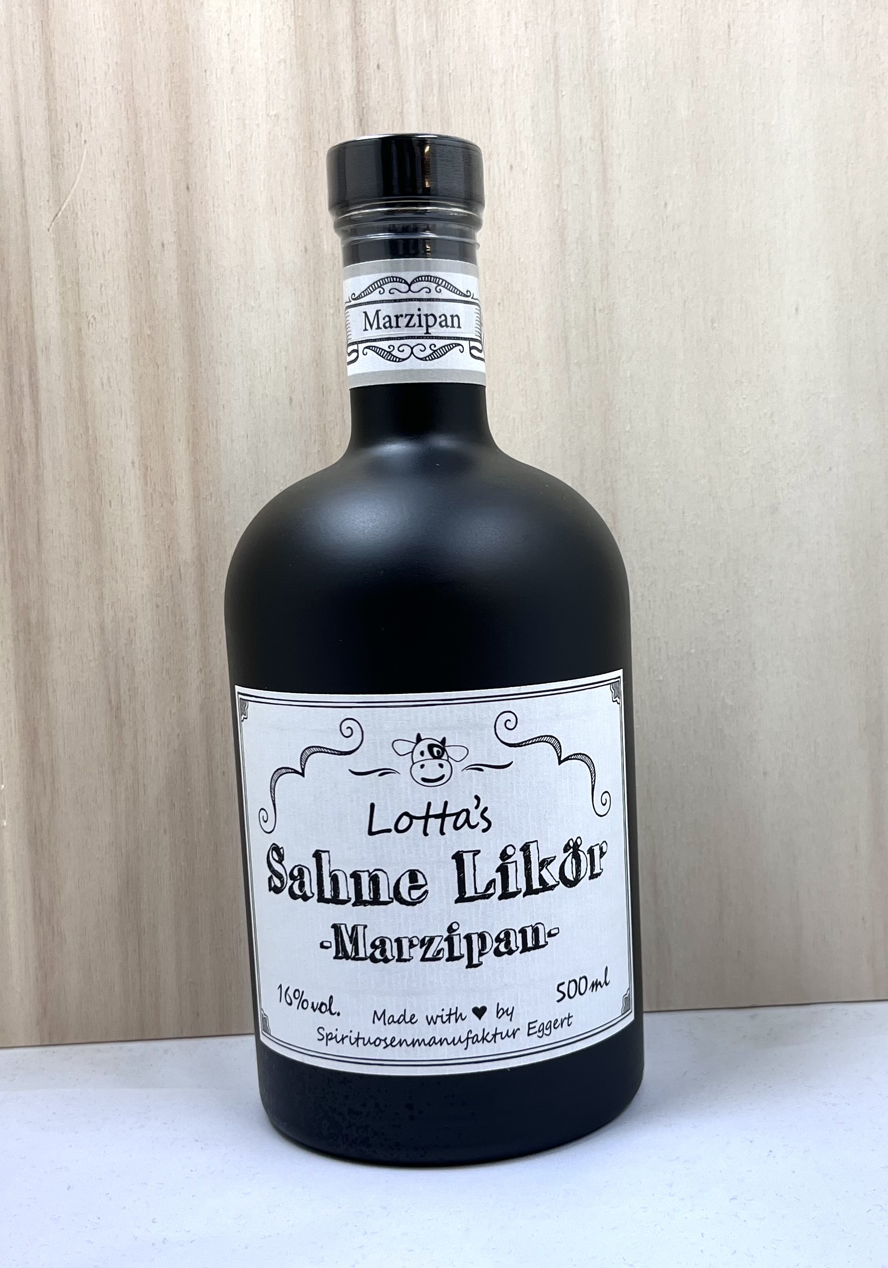 IMG_8435-Kopie Lottas Sahnelikör Marzipan 16%Vol. 500ml