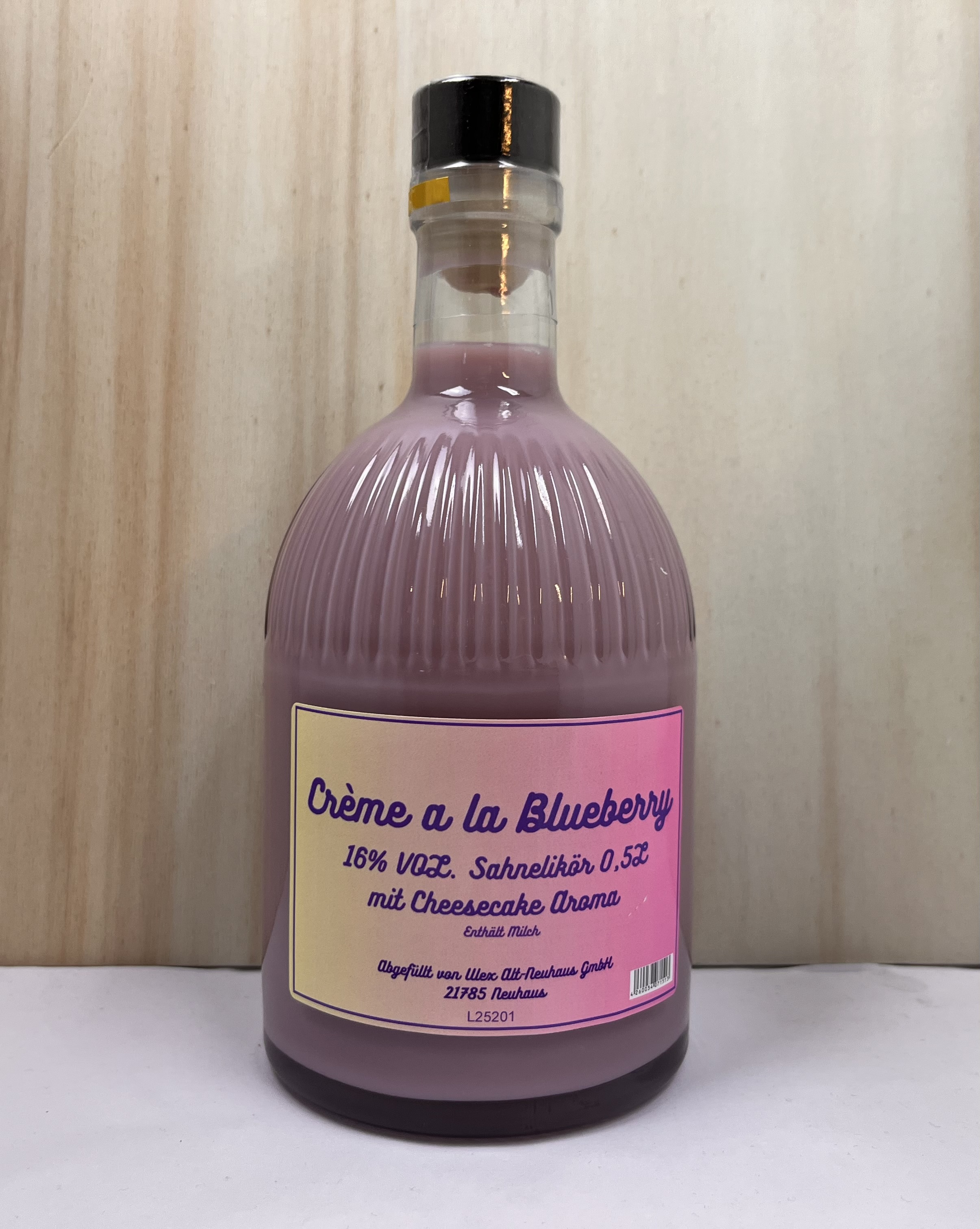 IMG_2221 Blueberry Cheesecake Sahnelikör 16%Vol.versch.Größen
